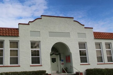 new town center building in Pierson, Florida